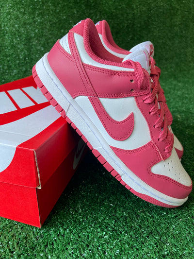 Nike Dunk Low "Archeo Pink"