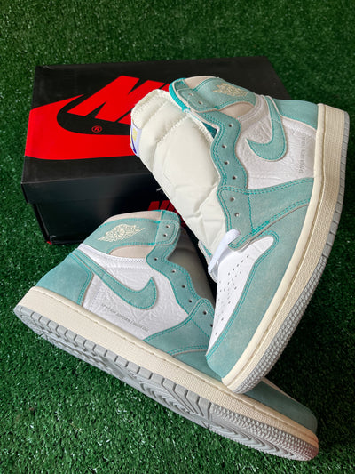 Air Jordan 1 Retro High "Turbo Green"