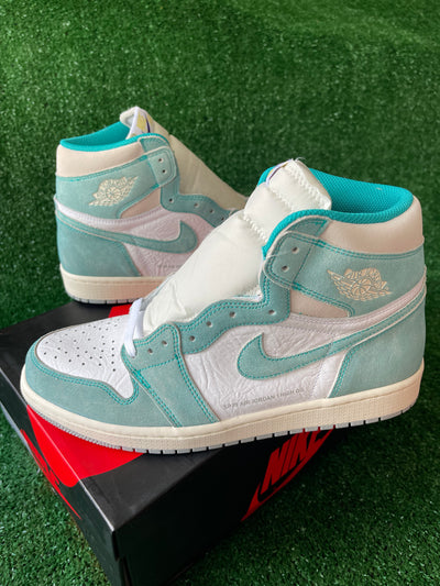 Air Jordan 1 Retro High "Turbo Green"