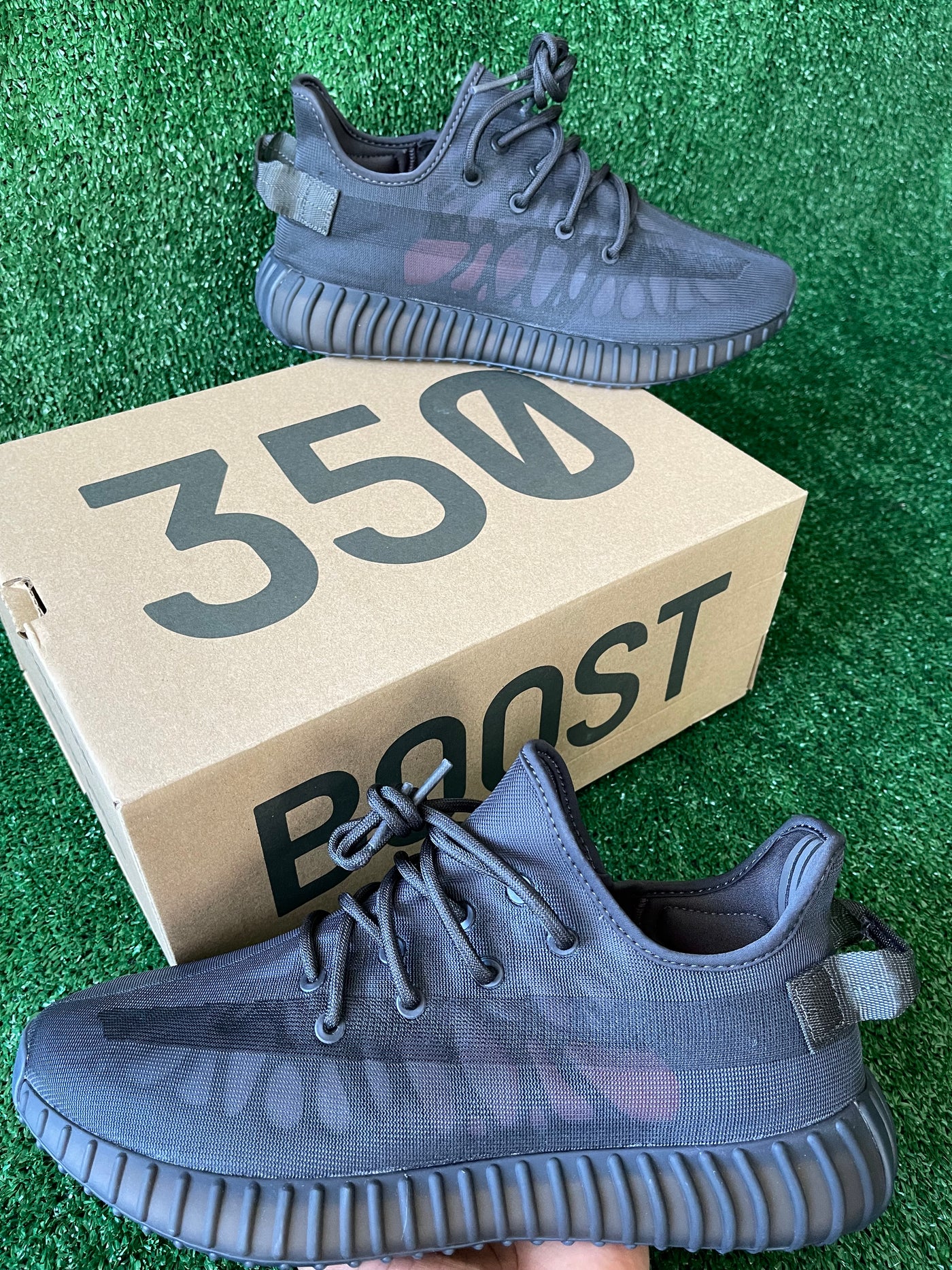 Yeezy Boost 350 "Mono Cinder"