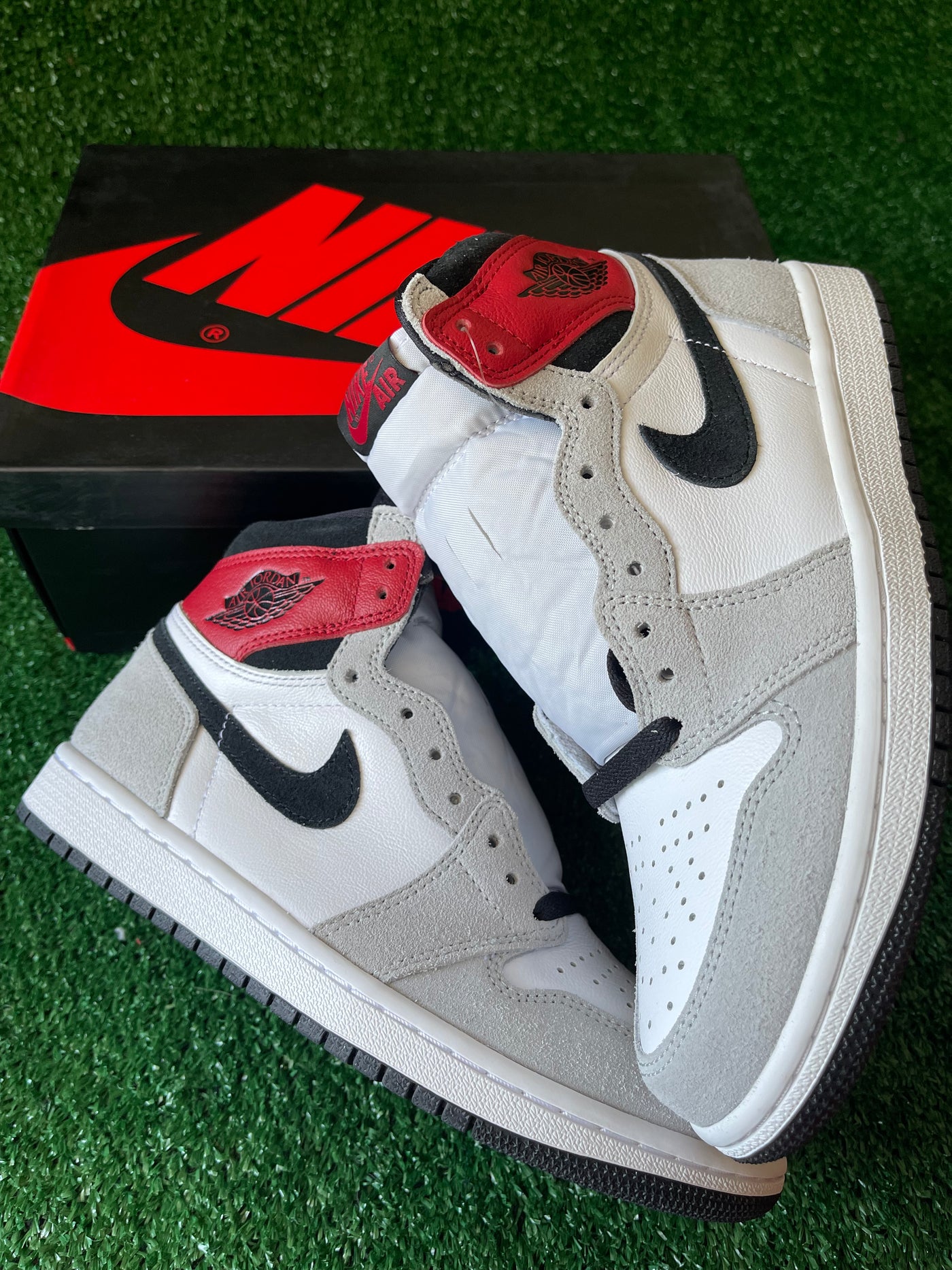 AIR JORDAN 1 RETRO HIGH GS 'SMOKE GREY' – Limited Edt