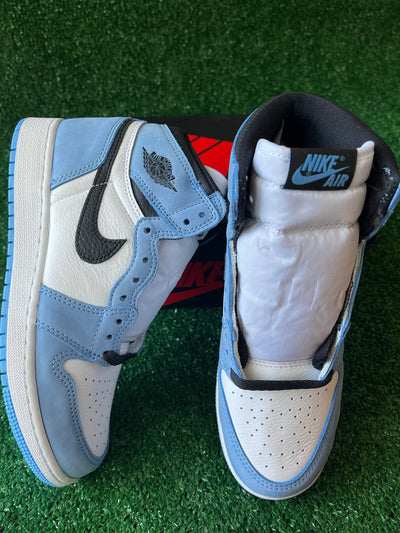 Air Jordan 1 Retro High GS "University Blue"