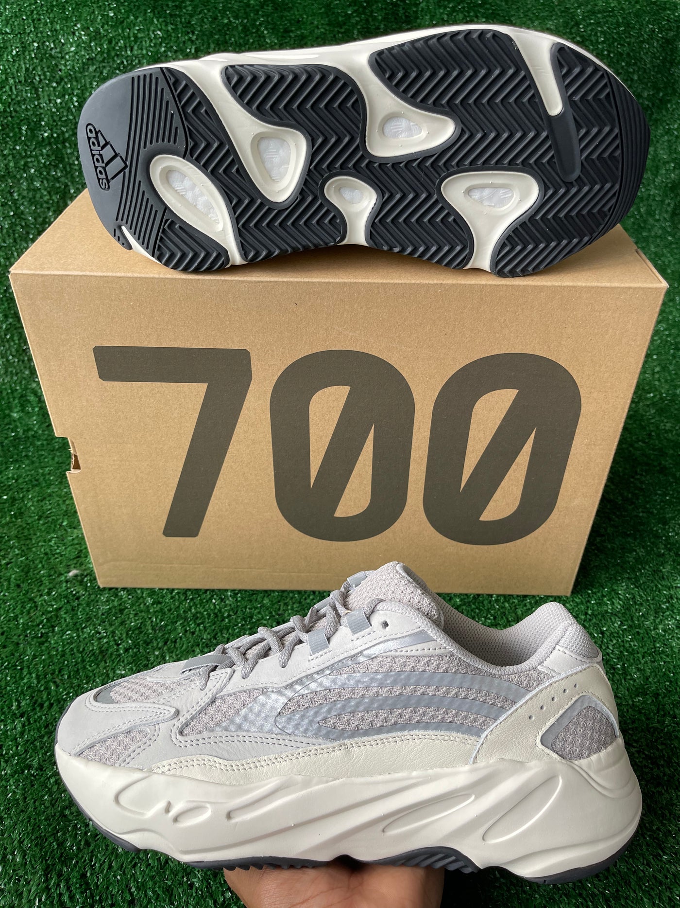 Yeezy Boost 700 "Static"