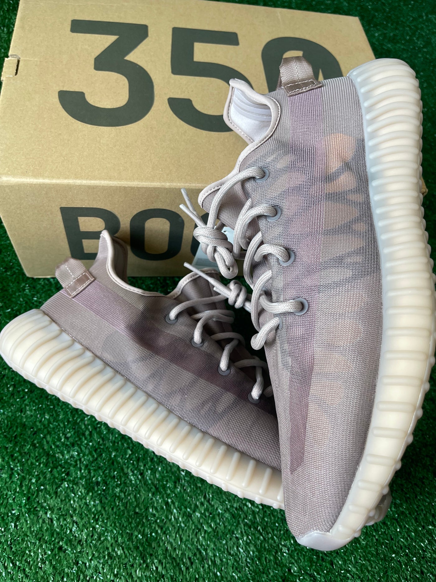 Yeezy Boost 350 "Mono Mist"